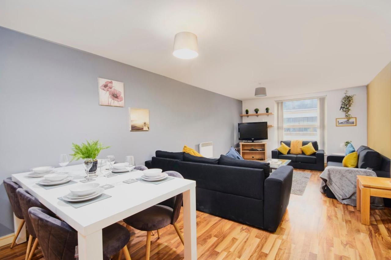 Stylish Manchester Gem - Sleeps 10! 외부 사진