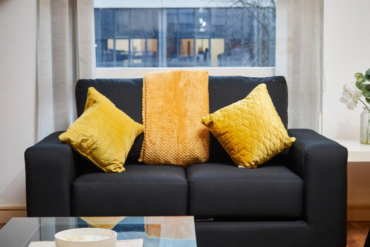 Stylish Manchester Gem - Sleeps 10! 외부 사진